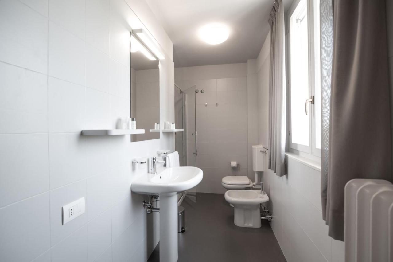 Al Santuario Di Fiorano Charming Hostel Fiorano Modenese Eksteriør billede